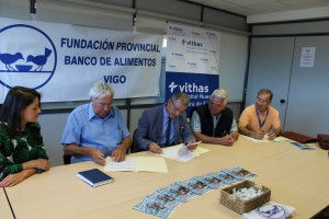Vithas Galicia visita Banco de Alimentos