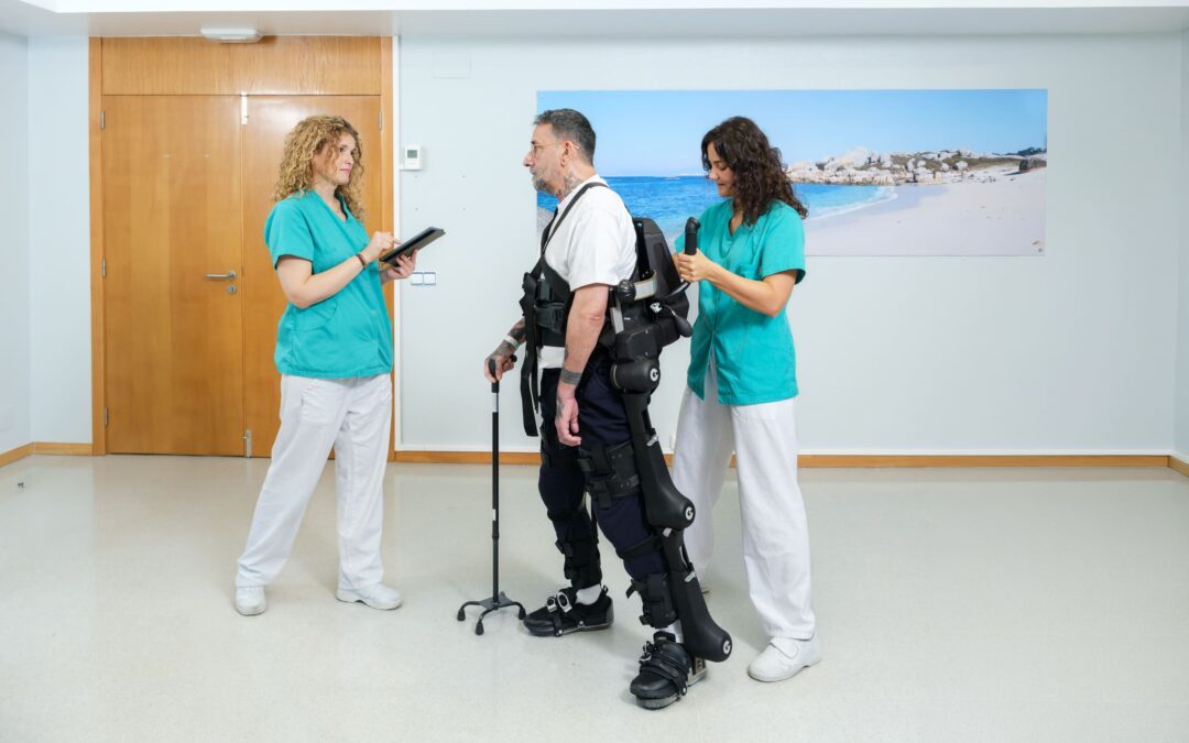 Quirónsalud Miguel Domínguez incorpora exoesqueletos robóticos y realidad virtual para recuperar la movilidad en pacientes neurológicos